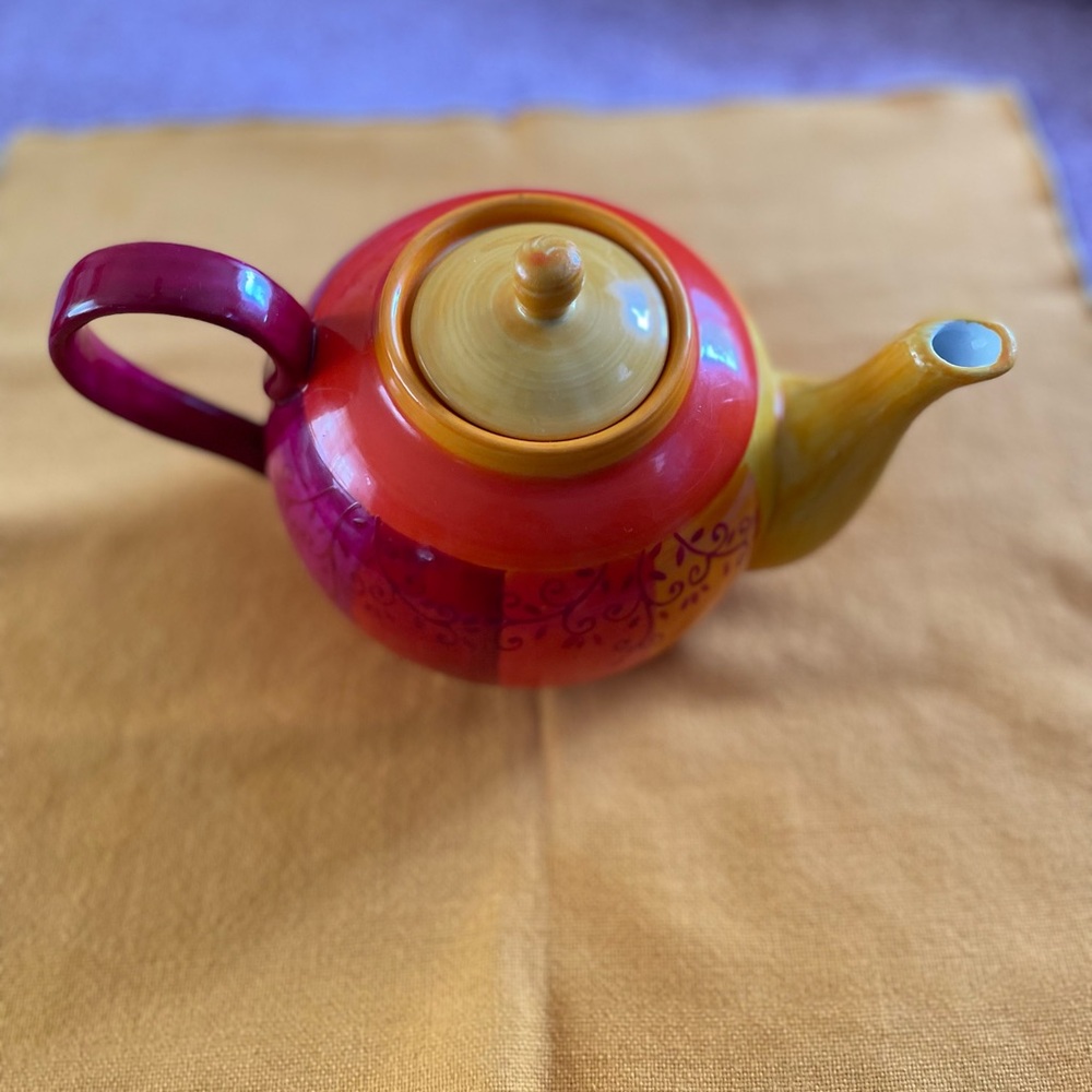 MAISONS Du Monde teapot - mint
